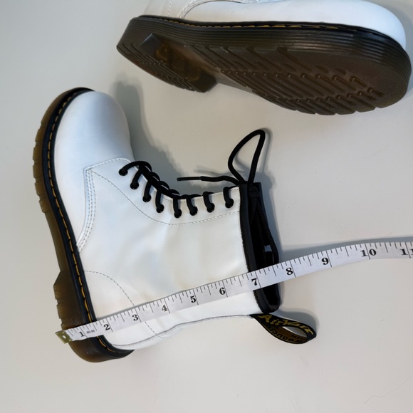 Dr. Martens 1460Y Combat Boots Women Size 6 Zipper Up Leather Bouncing Sole - Picture 14 of 14